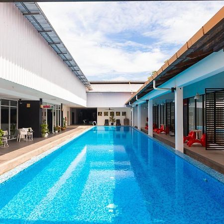 The Villa Langkawi Pantai Cenang  Εξωτερικό φωτογραφία