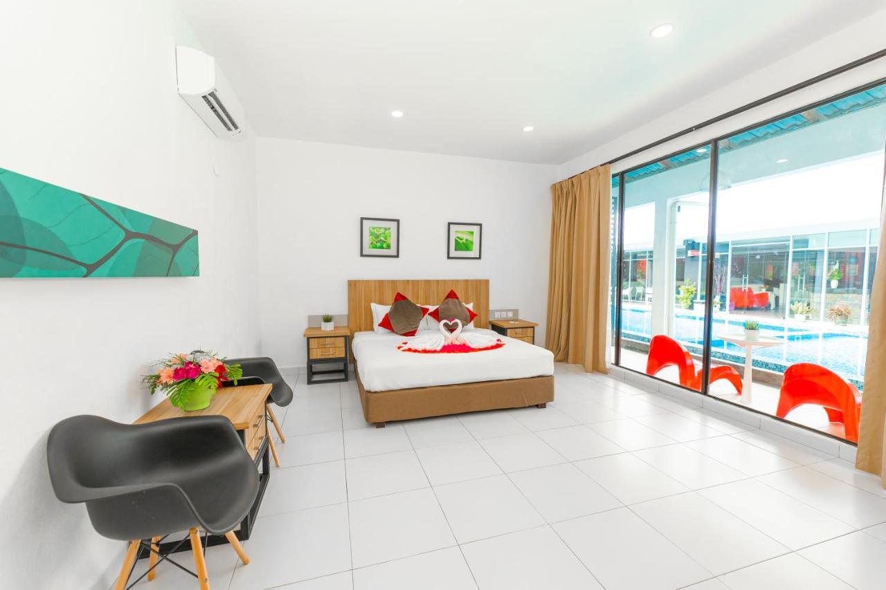 The Villa Langkawi Pantai Cenang  Εξωτερικό φωτογραφία