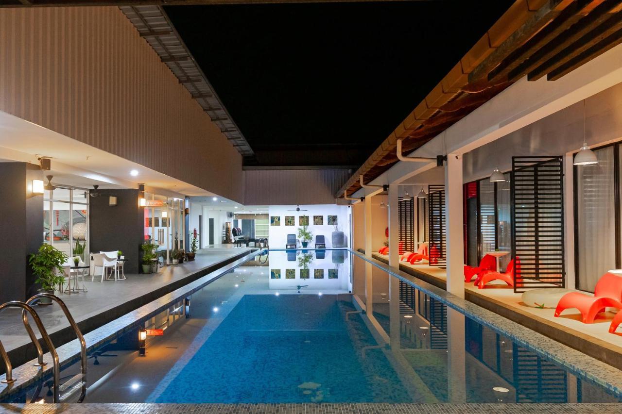 The Villa Langkawi Pantai Cenang  Εξωτερικό φωτογραφία